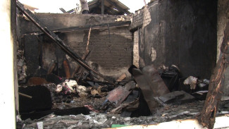 Соседи погибших на пожаре детей в Воронежской области: «Их бабушка была пьяна»