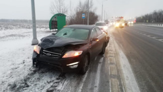 Пенсионерка погибла под колёсами Ford Mondeo на трассе под Воронежем