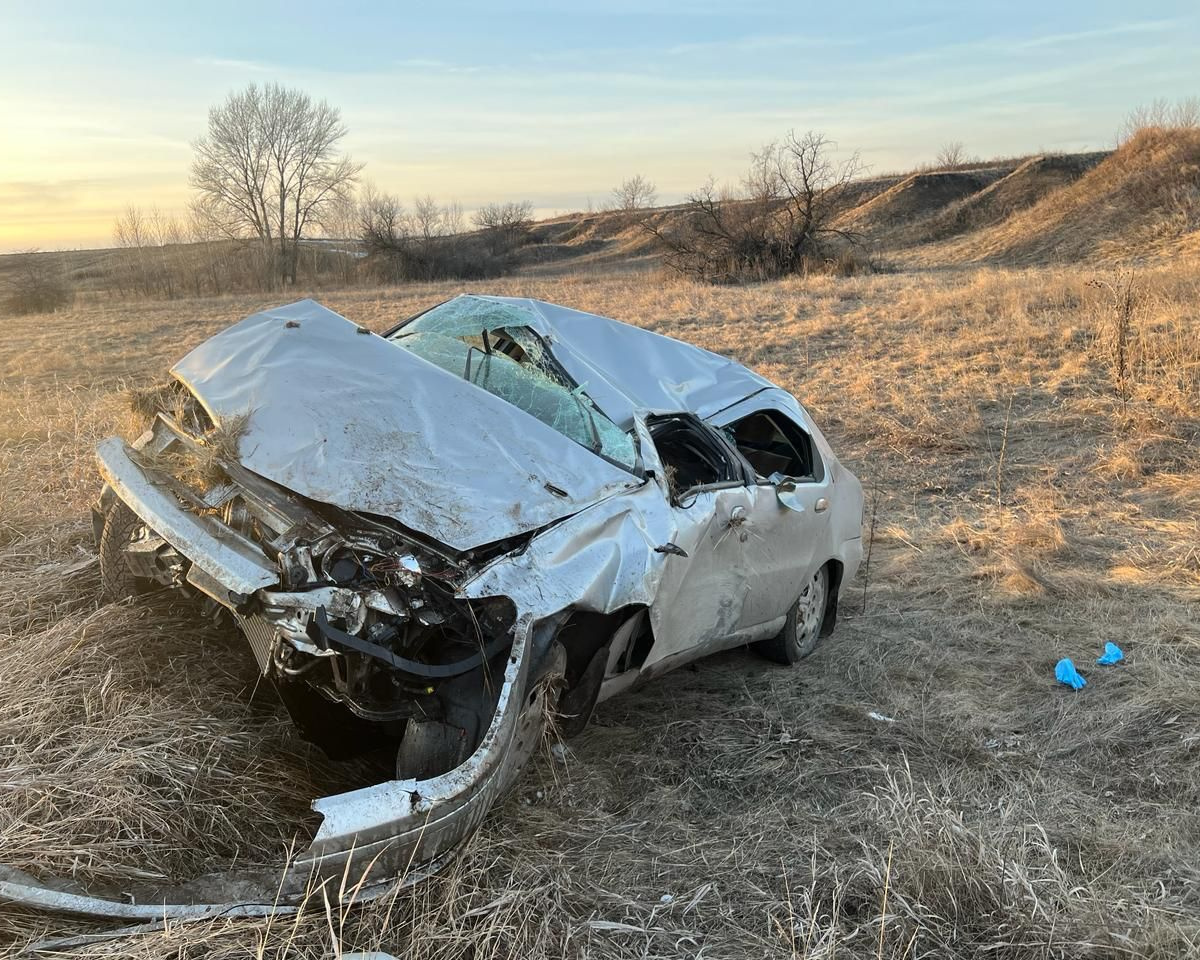 Водитель автомобиля Fiat Albea погиб на трассе в Воронежской области –  Новости Воронежа и Воронежской области – Вести Воронеж