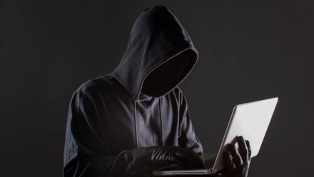Студент воронежского лестеха перевёл мошенникам почти 300 тысяч 