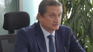 Депутат Госдумы Сергей Чижов поздравил воронежских женщин с 8 Марта