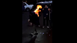 В Воронеже на подростке загорелась куртка 