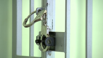 В Воронеже экс-прокурора арестовали по подозрению в коррупции