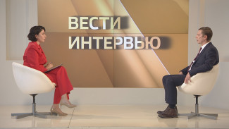 «Шёл пешком 1 час 45 минут». Чиновник оценил уборку тротуаров от снега в Воронеже
