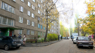В Воронеже парень на легковушке сбил 7-летнего мальчика во дворе многоэтажки