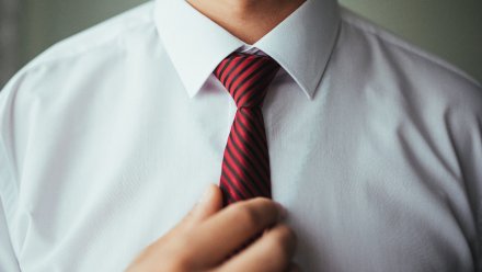 Воронежский активист решил обучить и нарядить в рубашки с галстуками 300 маршрутчиков