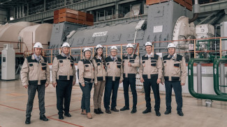 Нововоронежские единороссы обсудили с депутатом Госдумы направления работы 