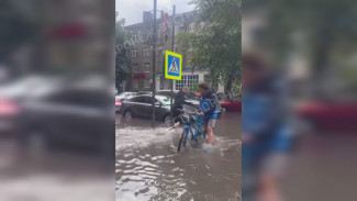 Воды – по колено. Как воронежцы справились со вторым днём тропических ливней