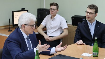 Директор Нововоронежской АЭС ответил на вопросы первокурсников