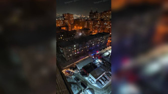 38-летнего воронежца госпитализировали после пожара в 5-этажке на улице Щорса