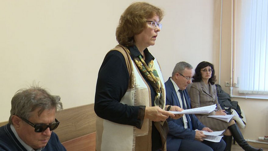 Уволенная из-за утраты доверия чиновница проиграла суд воронежскому правительству