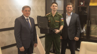 Депутаты воронежской гордумы передали бойцам СВО профессиональный дрон