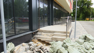 Жители воронежской многоэтажки ополчились против появления магазина в своём доме