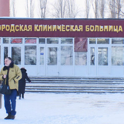 «Бросила истекать кровью». Воронежский врач избежала наказания за смерть матери 4 детей