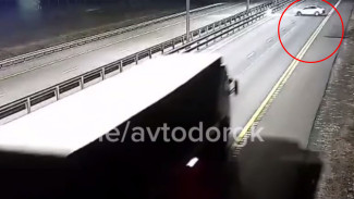 Водитель чудом не попал ДТП с грузовиком на трассе М-4 в Воронежской области