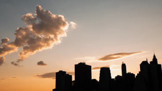 Взрыв в квартире снёс балкон в воронежской 5-этажке: пострадали отец и сын