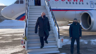 Михаил Мишустин прилетел в Воронеж: появилось видео