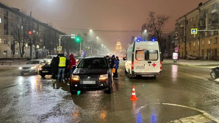 В массовом ДТП в центре Воронежа погиб автомобилист
