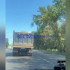 Упавшая на дорогу опора ЛЭП парализовала движение на улице Острогожской в Воронеже