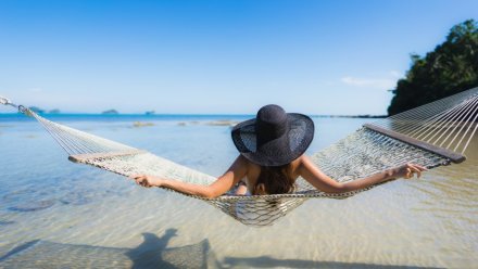 Мошенники начали предлагать воронежцам «выгодные» туры на майские праздники