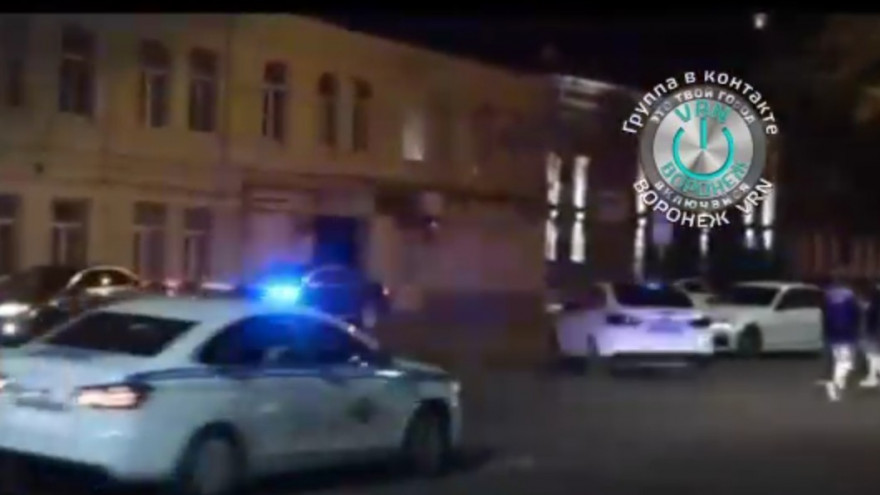 В Воронеже полиция устроила погоню за дрифтующим у ВГУ водителем