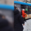 В Воронеже 89-летней женщине зажало голову дверьми троллейбуса