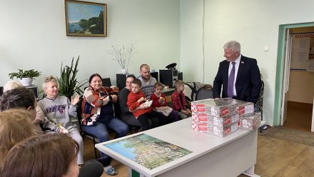 В Воронежской области «Единая Россия» передаст пасхальные угощения беженцам