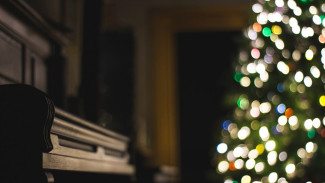 Исследование ВТБ: 41% россиян будут спать после боя курантов