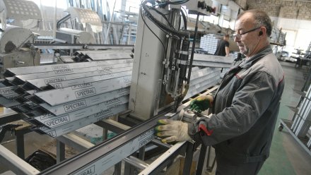 Воронежская компания «Окноритет» повысила выработку на одного сотрудника на 40%