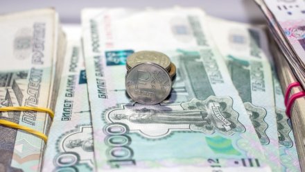 Воронежская пенсионерка потеряла почти 2 млн рублей, решив разбогатеть с помощью мошенников