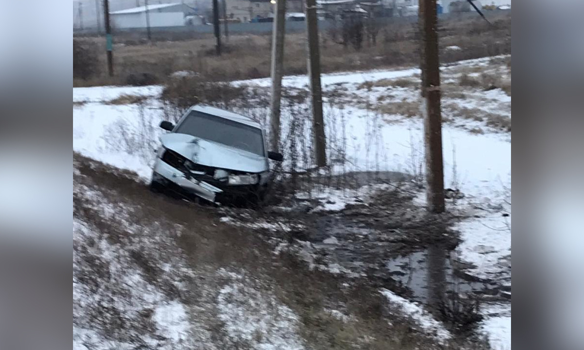 Пенсионерка на ВАЗ вылетела в кювет в воронежском селе – Новости Воронежа и  Воронежской области – Вести Воронеж