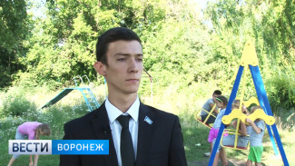Девять в одном. Как самый активный воронежский кандидат ведёт сразу несколько кампаний