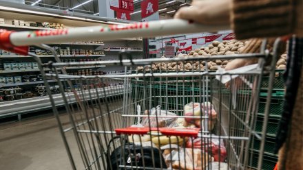 В Воронеже распространили фейк об отравлении ветеранов просроченными продуктами