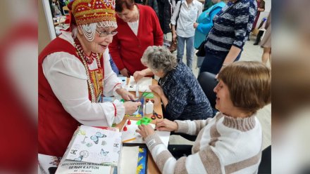 «Единая Россия» оказывает поддержку в создании центров «серебряного» волонтёрства в области