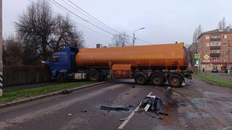 Два человека погибли в массовом ДТП с пьяным водителем Infiniti в Борисоглебске