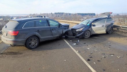 Двое мужчин пострадали в ДТП на трассе Белгород – М-«Дон» в Воронежской области
