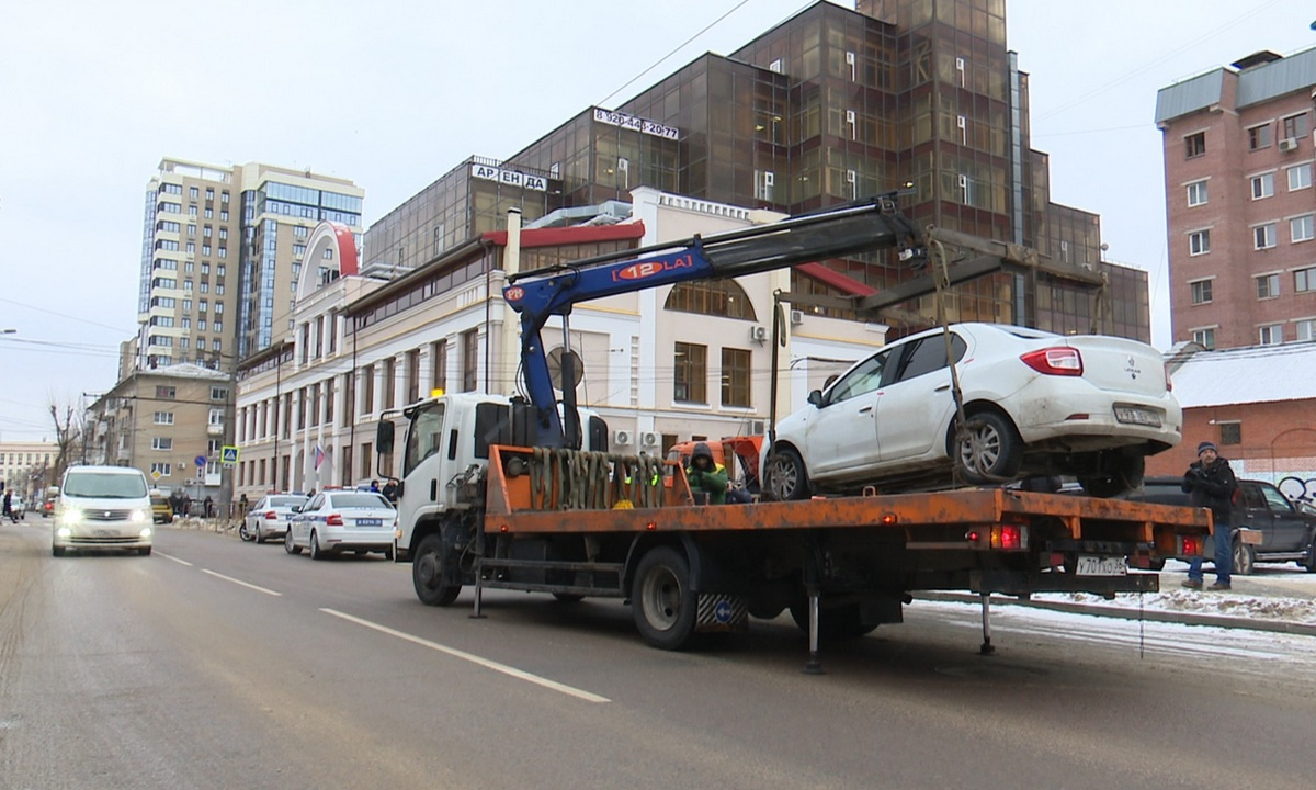 Воронежский юрист не согласилась с порядком эвакуации автомобилей с  закрытыми номерами – Новости Воронежа и Воронежской области – Вести Воронеж