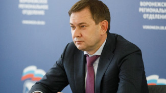 Владимир Нетёсов принял участие в тематической неделе приёмов воронежцев по вопросам ЖКХ