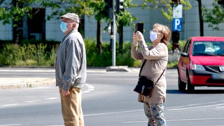 Воронежцев старше 65 лет из-за COVID-19 отправили на четвёртый больничный