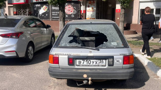 В Воронеже показали на видео обстановку на Ленинском проспекте после падения БПЛА