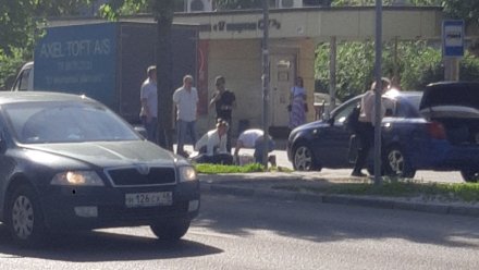 В Воронеже на пешеходном переходе сбили женщину