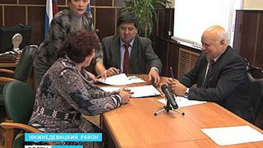 Представители партии "Единая Россия" провели единый день приёма граждан по всей стране