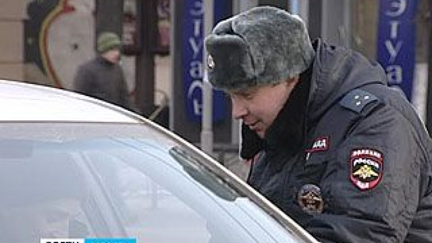 В Воронеже искали водителей с поддельными "ксивами"