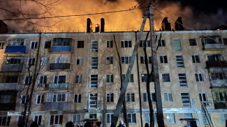 В Воронеже потушили горящую пятиэтажку, из которой эвакуировали 177 жильцов