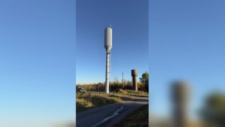 В воронежском селе люди напуганы угрозой падения водонапорной башни