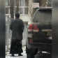 В Воронеже наказали батюшку за парковку Land Cruiser на тротуаре у школы