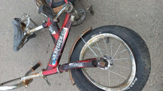 В воронежском селе 12-летний мальчик на мопеде сбил 4-летнего велосипедиста