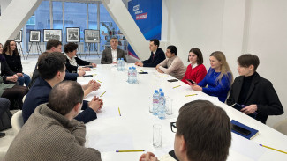 «Единая Россия» провела дискуссионную площадку на тему «Преемственность поколений в науке»
