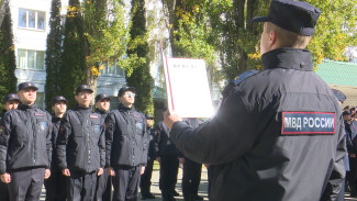 В Воронеже приняли присягу первокурсники института МВД