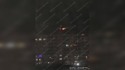 Воронежцы сообщили о горящем башенном кране на Острогожской